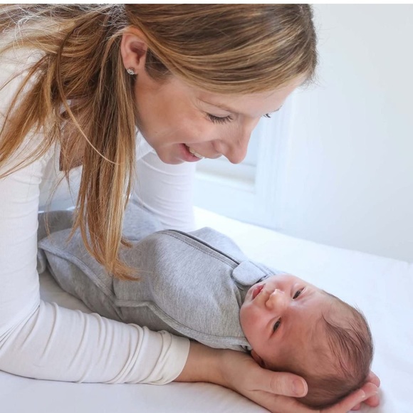 Woombie Convertible Baby Swaddling Blanket (3-6mo), Pink Posey 14-19 lbs NWOT - Picture 4 of 11